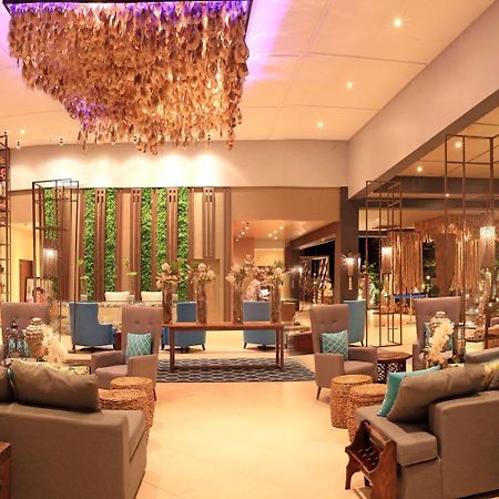 The Oriental Leyte Hotel Palo Kültér fotó